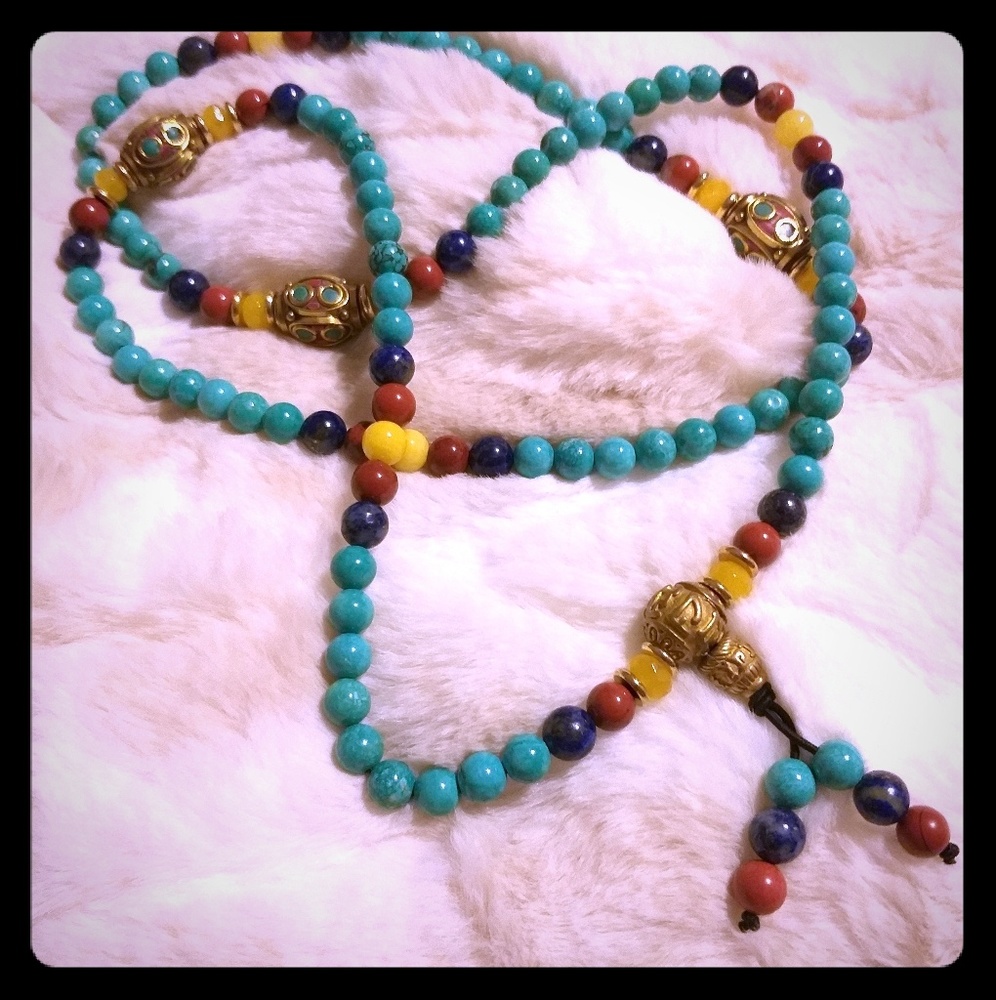 Turquoise crystal bead necklace